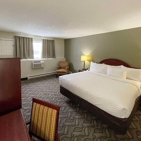 Rodeway Inn Sudbury Ngoại thất bức ảnh