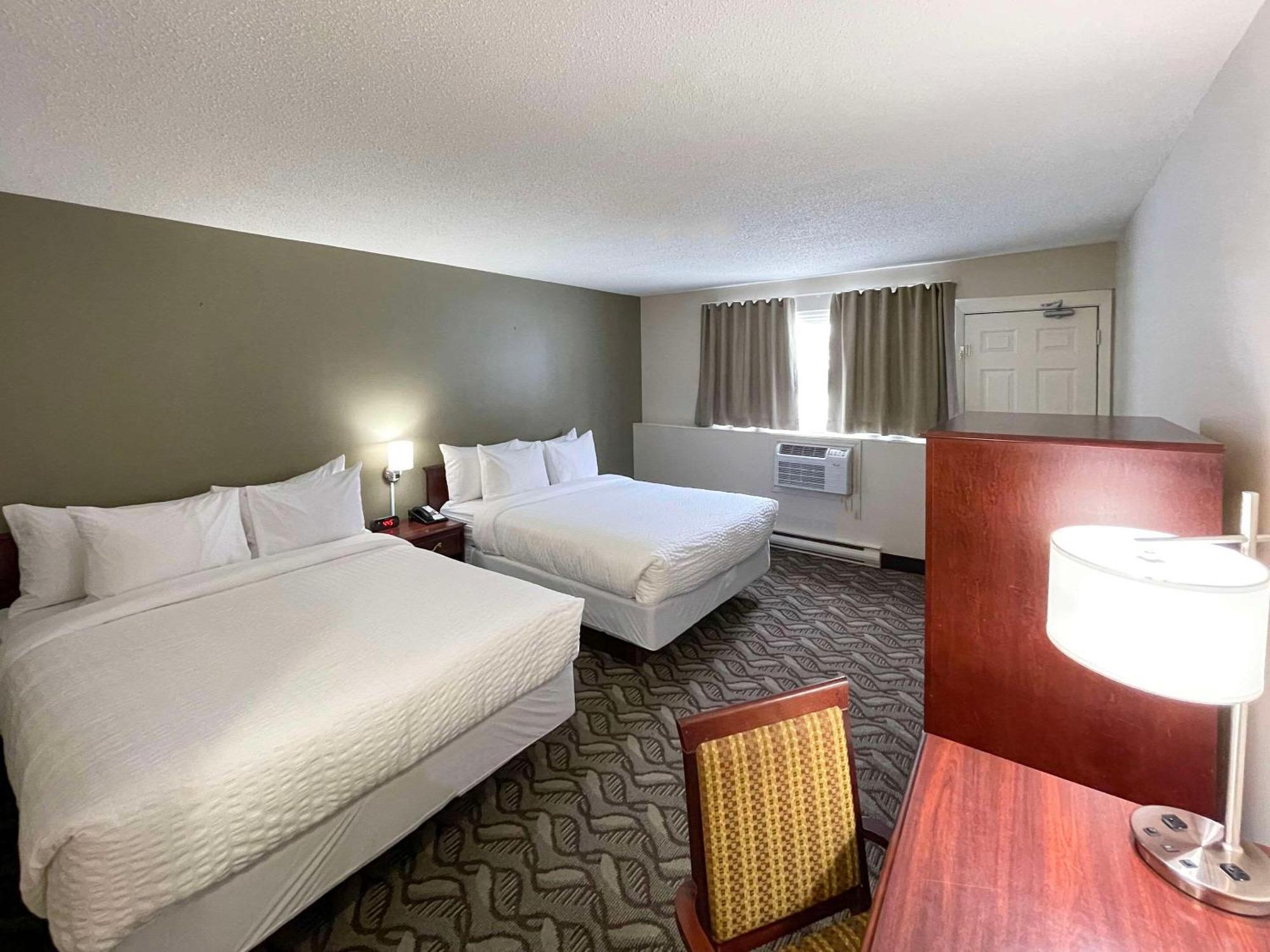 Rodeway Inn Sudbury Ngoại thất bức ảnh