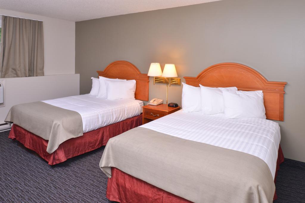 Rodeway Inn Sudbury Ngoại thất bức ảnh